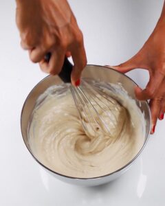 vegan proteine yoghurt in banaansmaak